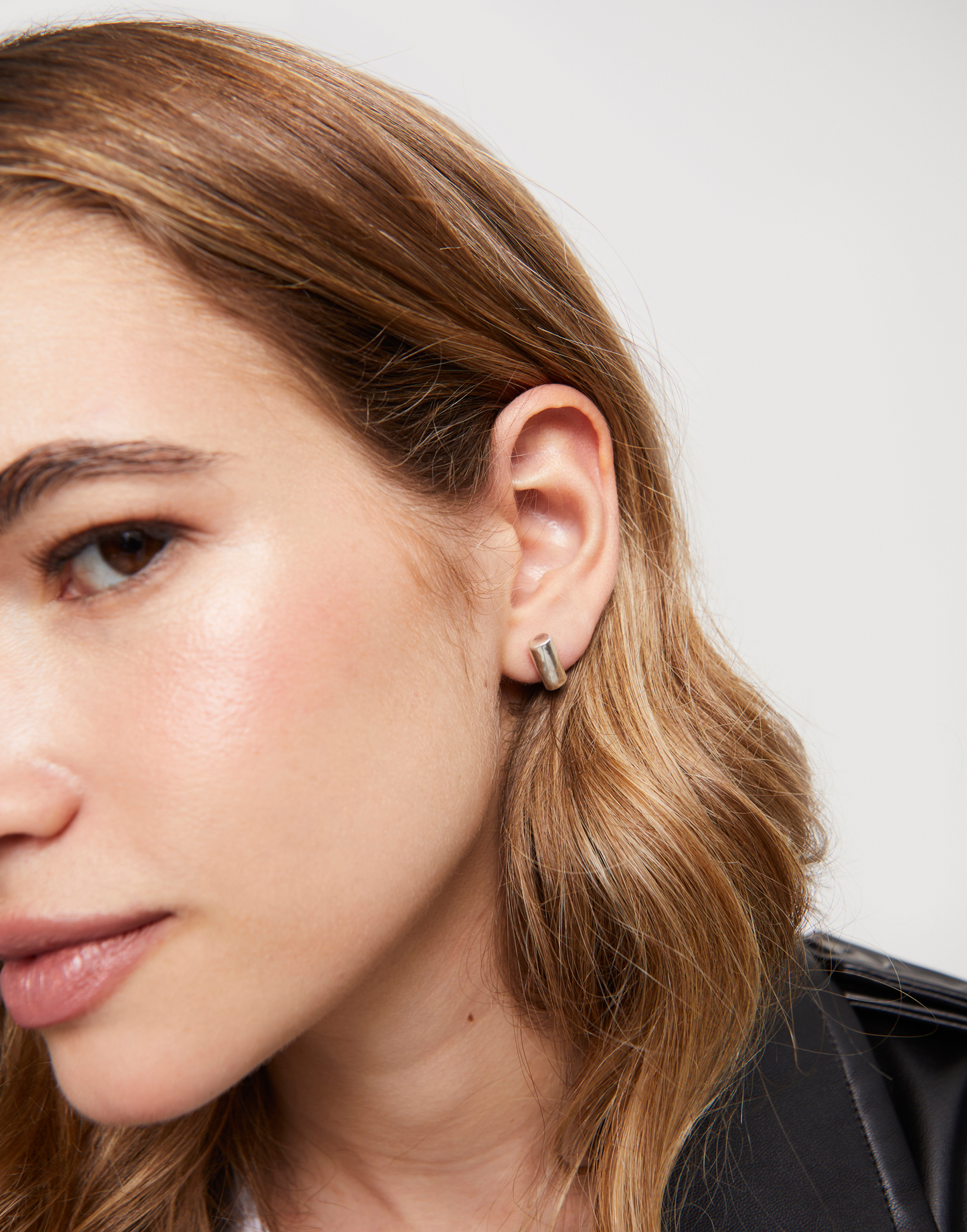 Tube-shaped earrings PEN0958