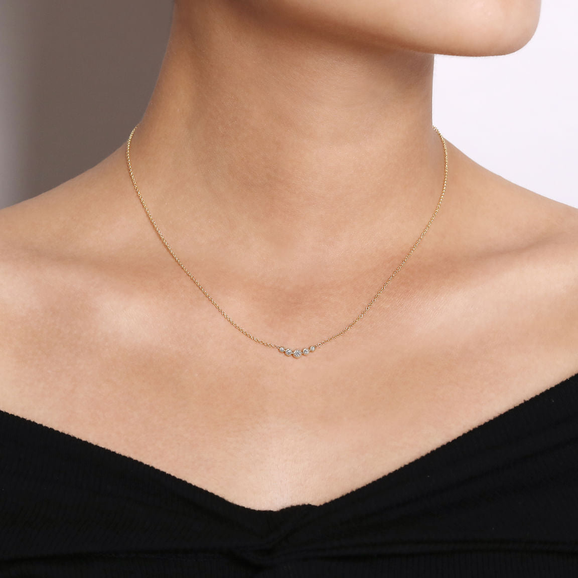 Gabriel & Co. 14K Yellow Gold Curved Diamond Bar Necklace NK5424Y45JJ