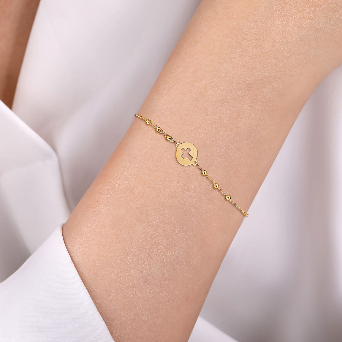 Gabriel & Co. 14K Yellow Gold Chain Bracelet with Cutout Cross Disc TB4638Y4JJJ