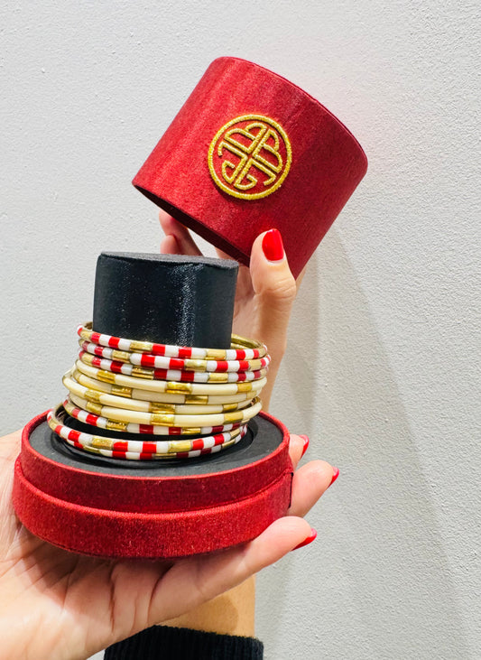 THE VEDA HOLIDAY BUNDLE