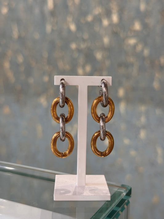 Nei Earrings