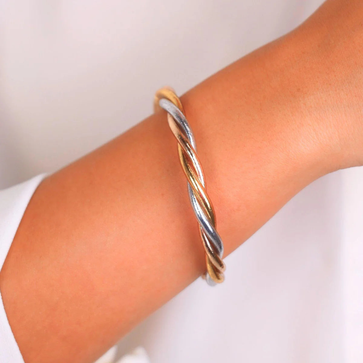 NEW BUDHAGIRL TRILOGY ALL WEATHER BANGLE