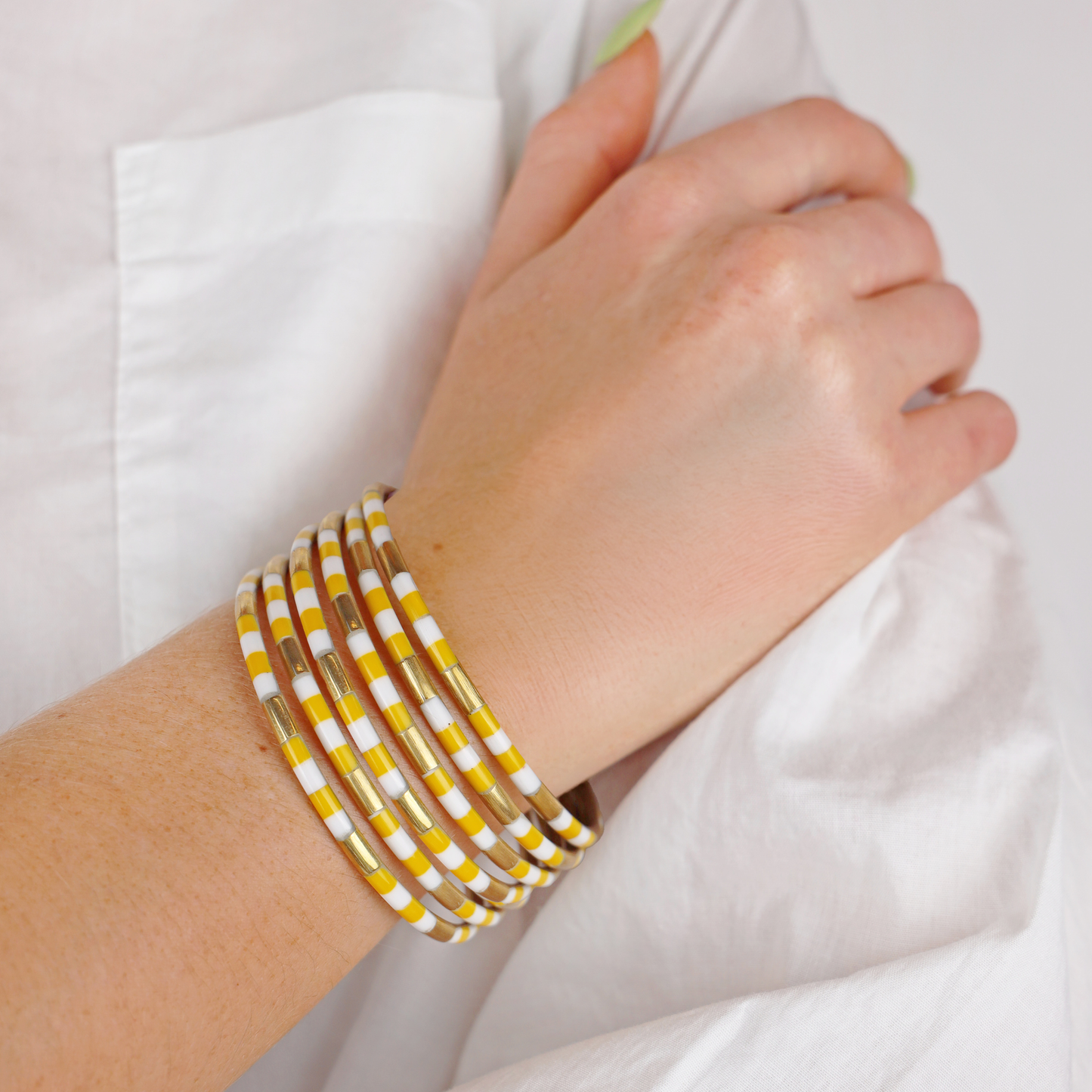 Budhagirl Yellow and White Veda Bangles