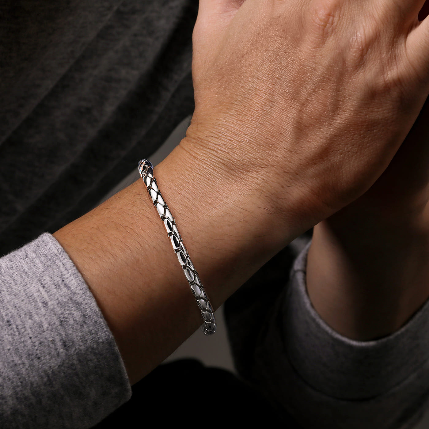 925 Sterling Silver Solid Chain Bracelet TBM4522SVJJJ