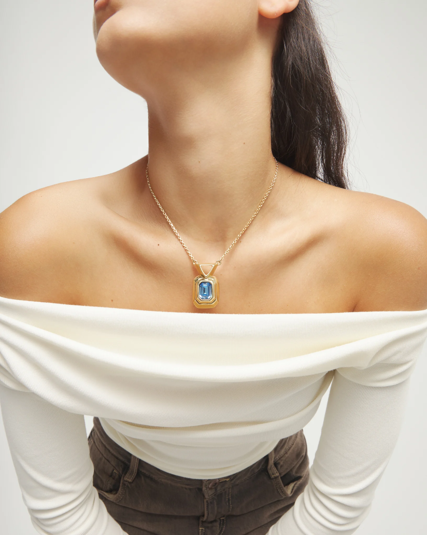 Collar bañado en oro 18k con cristal facetado rectangular azul COL2071AZUORO