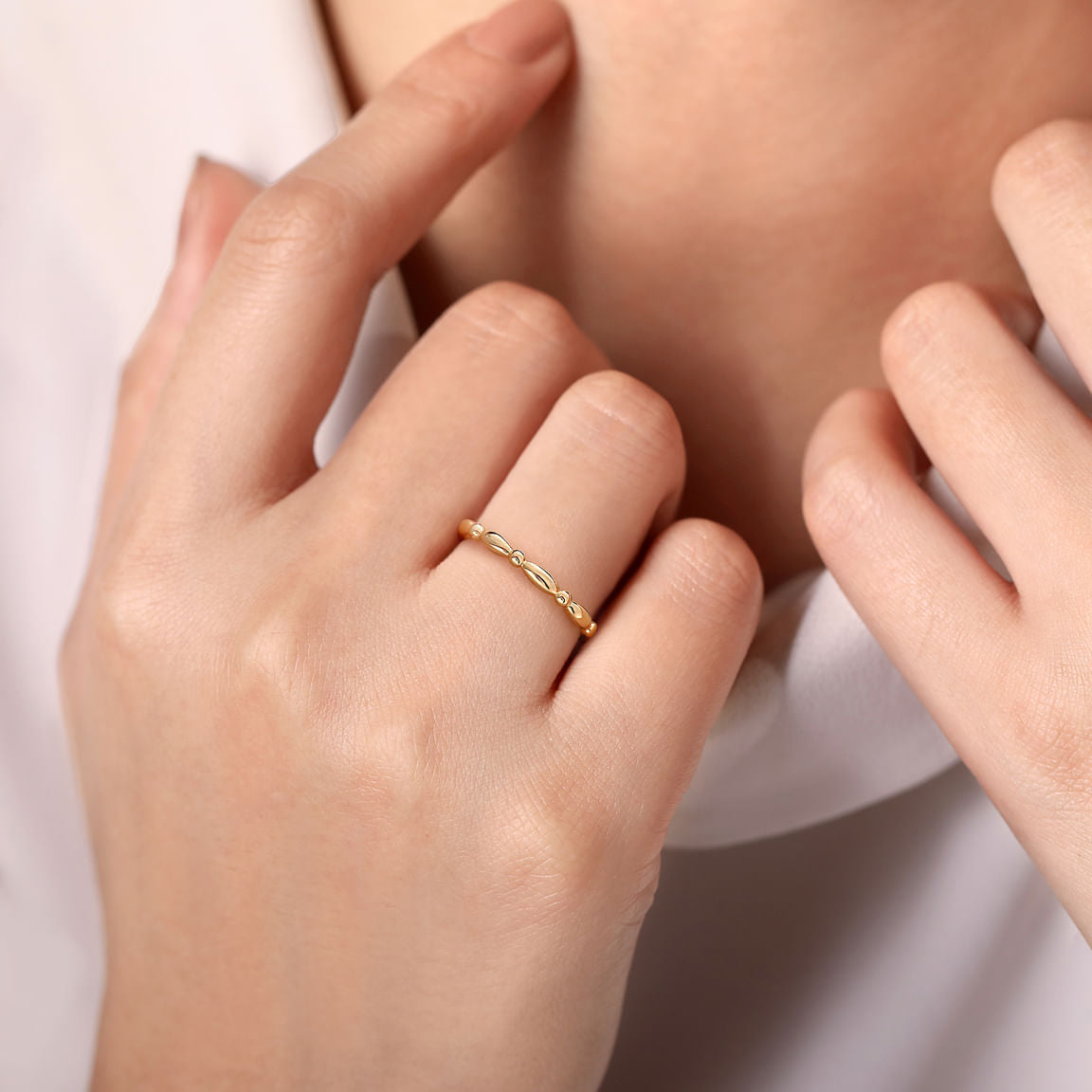 Gabriel & Co. 14k Yellow Gold Orzo shape and Bujukan Bead Station Stackable Ring LR2166Y4JJJ
